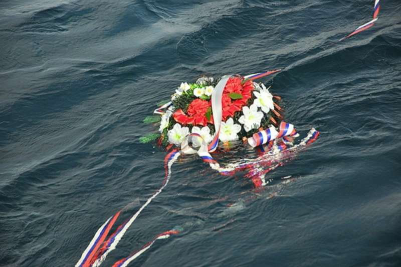 7 апреля - день гибели экипажа атомной подводной лодки Северного флота «Комсомолец» 