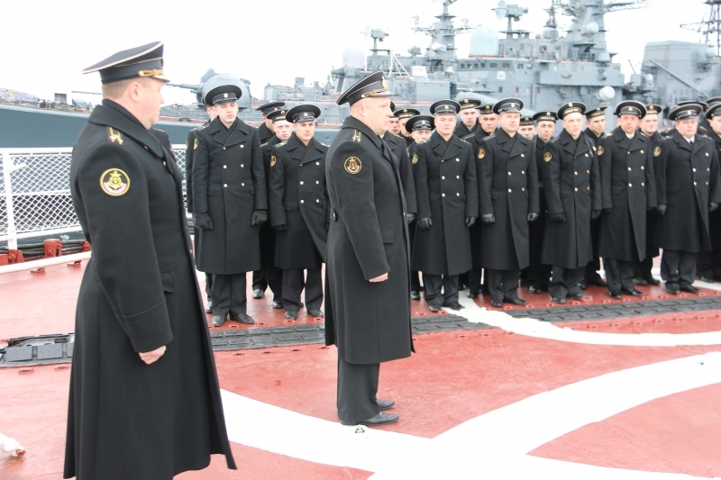 Североморск войсковые части. Командир БПК Североморск. Анатолий Кожуров командир БПК Североморск. Командир корабля Североморск. Анатолий Кожуров командир корабля Североморск.