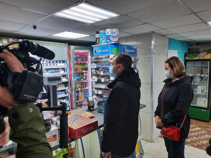 В Североморске проверили соблюдение масочного режима