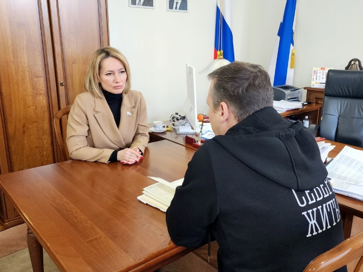 В Североморске пройдет авторская выставка фотографий и рисунков участников специальной военной операции «Глазами Донбасса»