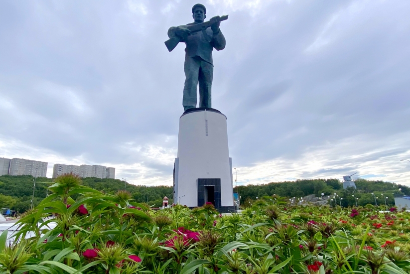 Обновили памятники ко Дню ВМФ