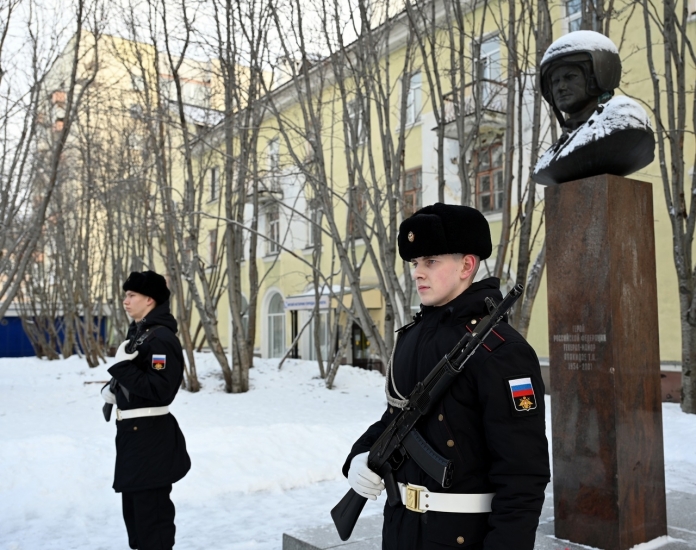 В Североморске почтили память Героя России генерал-майора Тимура Апакидз