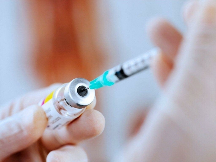 В Заполярье определили сферы деятельности, требующие вакцинации работников от COVID-19