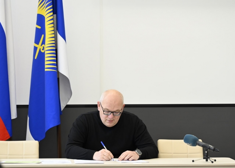 Глава ЗАТО Владимир Евменьков провел «коммунальный час» 