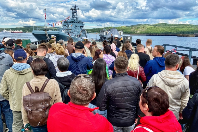 9 Мая в Североморске будут открыты для посещения корабли Северного флота