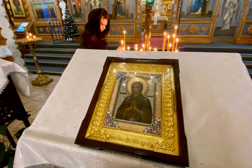 Святой мироточивый образ Божьей Матери "Умягчение злых сердец" прибыл в Свято-Андреевский собор
