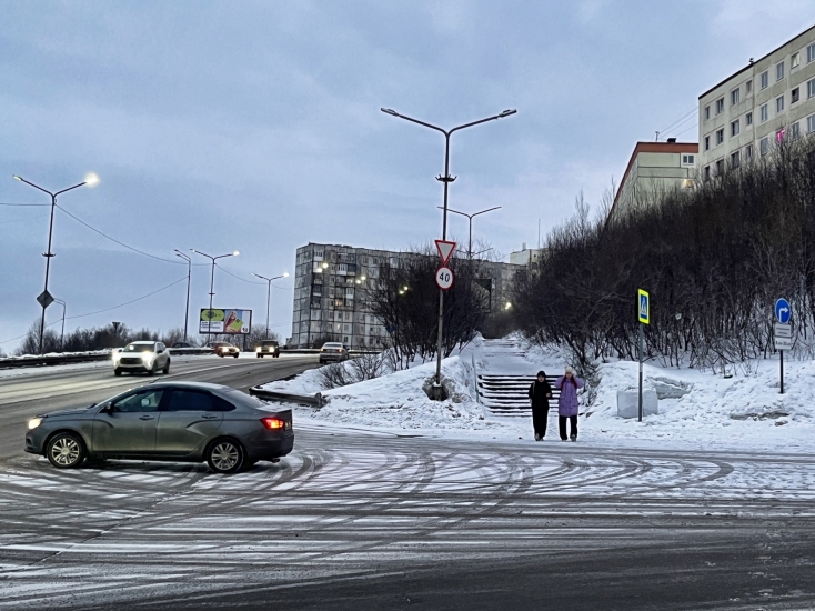 Внимательнее на пешеходном переходе