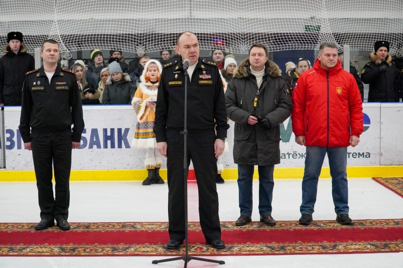 На ледовой арене Северного флота состоялось открытие хоккейного сезона Северной военной хоккейной лиги