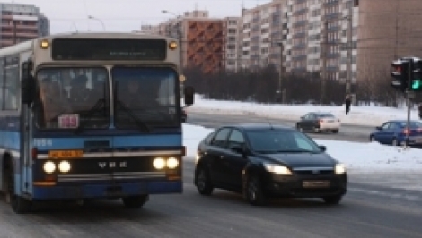 Автобус североморск. АТП Североморск. Пригородные автобусы Мурманск. Мурманский АТП Мурманск автобус. Автобус Мурманска Североморское АТП.